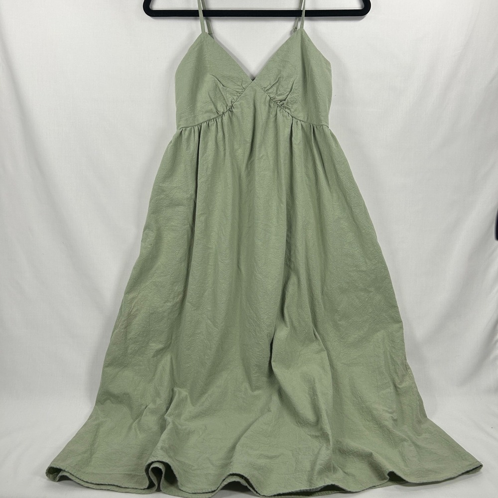 Coquette Sage Green V-Neck Midi Sundress Small